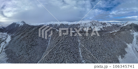 Aerial view of beautiful snowy forest in Tibet,China 106345741