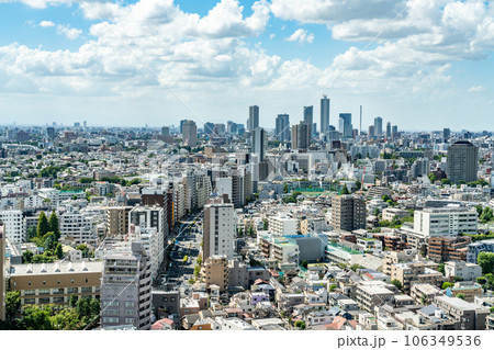 【東京都】高層ビルから望む都市風景 【東京都】高層ビルから望む都市風景 106349536