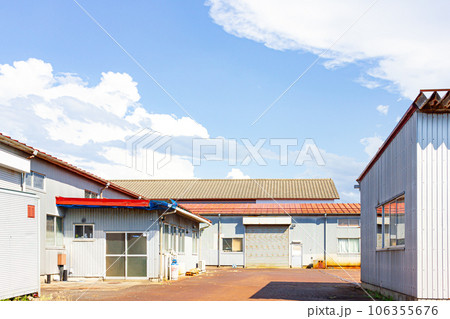 工場の外観　(工業用ゴム製品製造業) 106355676