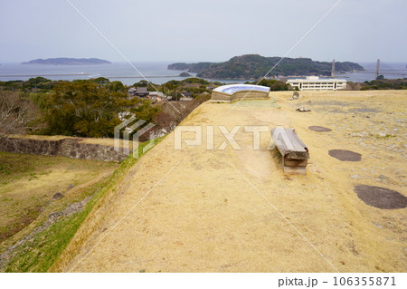 名護屋城天守台跡(佐賀県唐津市) 名護屋城天守台跡(佐賀県唐津市) 106355871