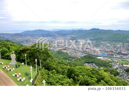 稲佐山展望台からの眺望・西側（長崎県・長崎市） 106356031