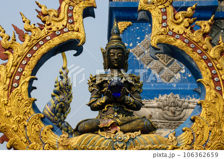 Blue Temple (Wat Rong Suea Ten) Beautiful temple in Chiang Rai province 106362659