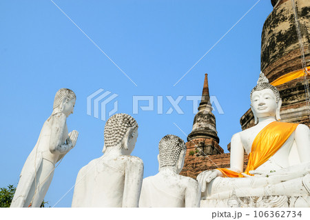 Beautiful view of the pagodas and buddhas of Ayutthaya ruins, at Wat Ratchaburana and Wat Phra Si Sanphet temple. Beautiful view of the pagodas and buddhas of Ayutthaya ruins, at Wat Ratchaburana and Wat Phra Si Sanphet temple. 106362734