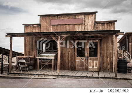 Old building in wild west town in USA 106364469