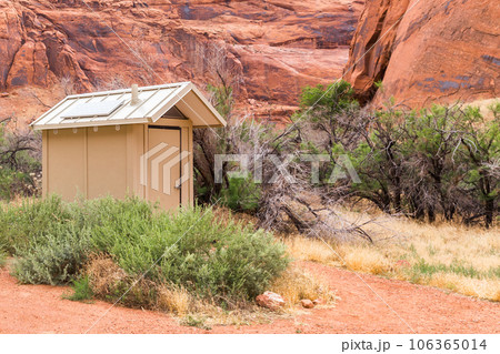 Restroom with solar panels in Red canyon national park in Utah, USA Restroom with solar panels in Red canyon national park in Utah, USA 106365014