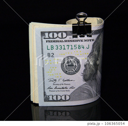 Ddollar bills Ddollar bills 106365054