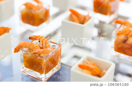 shrimps 106365180