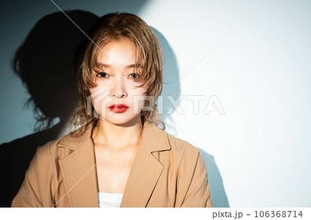 portrait portrait 106368714