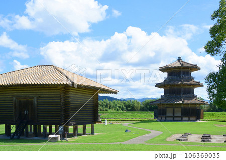 鞠智城跡・八角形鼓楼と米倉 鞠智城跡・八角形鼓楼と米倉 106369035