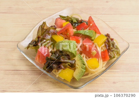 冷製サラダスパゲッティ 冷製サラダスパゲッティ 106370290