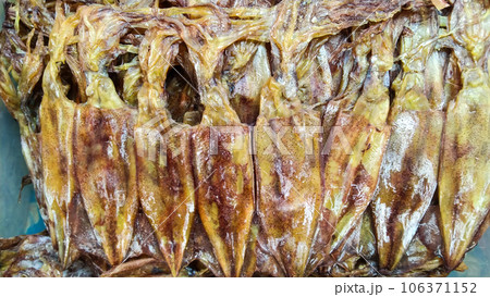 dried squid at the market 106371152