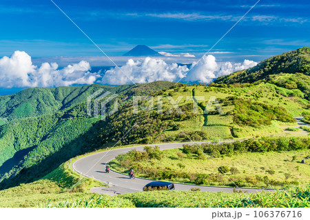 【静岡県】西伊豆達磨山高原から望む富士山 【静岡県】西伊豆達磨山高原から望む富士山 106376716