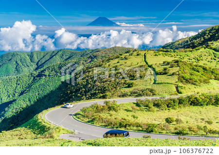 【静岡県】西伊豆達磨山高原から望む富士山 【静岡県】西伊豆達磨山高原から望む富士山 106376722
