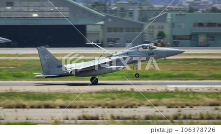 航空自衛隊第303飛行隊F-15Jイーグル着陸 航空自衛隊第303飛行隊F-15Jイーグル着陸 106378726