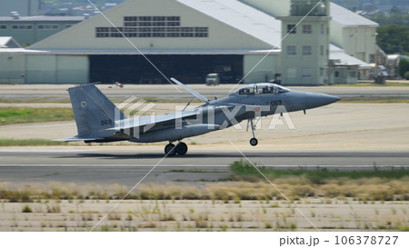 航空自衛隊第303飛行隊F-15DJイーグル着陸 航空自衛隊第303飛行隊F-15DJイーグル着陸 106378727