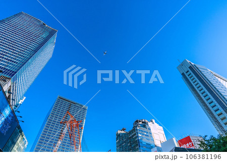 日本の東京都市景観 6県減↓。渋谷駅上空通過の航空機、需要回復。渋谷サクラステージSHIBU＝29日 106381196