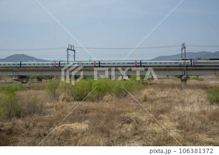 Hwangnyong River, Yeongsan River, bicycle path 106381372