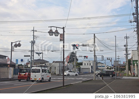 「尾島ねぷたまつり(2023.8)」 拡幅されて広々としている尾島交差点。雲の動きが気になります 「尾島ねぷたまつり(2023.8)」 拡幅されて広々としている尾島交差点。雲の動きが気になります 106381995