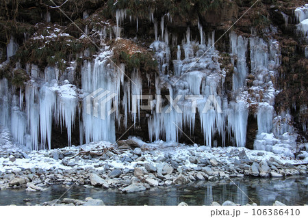 三十槌の氷柱 三十槌の氷柱 106386410