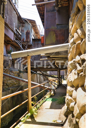 岐阜県飛騨金山のレトロな建物と筋骨めぐりの路地裏 106388666