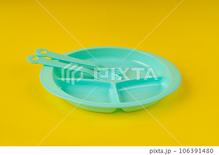 Baby Plate, Spoon and Fork, Color Kids Utensils, Small Colorful Toddler Tableware 106391480