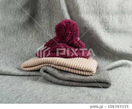 Winter Hats Set, Knitted Winter Clothes, Grey Woolen Hat 106393335