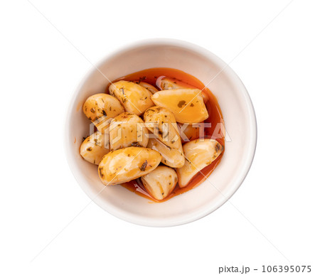 Pickled Garlic, Fermented Garlic Cloves with Red Chili Pepper, Hot Pickle Vegetable, Spices Garlic Cloves 106395075