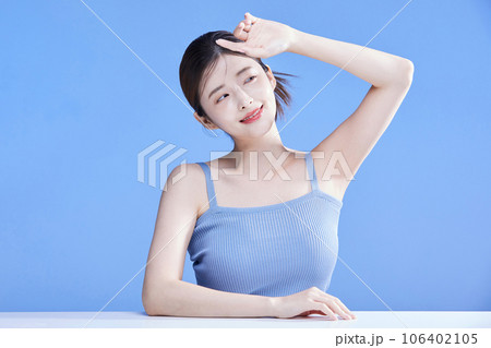 beauty concept photo of korean asain beautiful woman blocking the sunlight 106402105