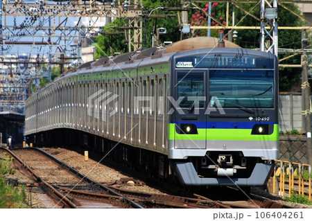 【都営地下鉄】10-300形（京王線：桜上水駅） 106404261