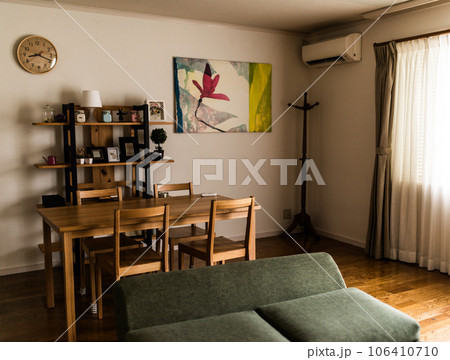 不在のダイニングテーブル 不在のダイニングテーブル 106410710