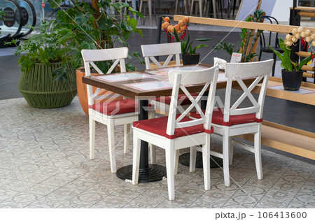 Restaurant Table, Empty Cafe Tables, Bar Terrace, Outdoor Restaurants, Outside Trattoria 106413600