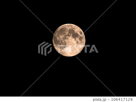 The moon in the night skyのイラスト素材 [106417129] - PIXTA