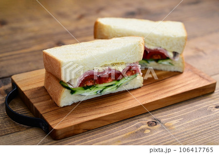 生ハムのサンドイッチ 106417765