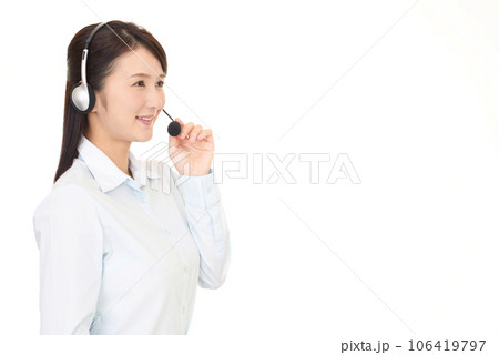 笑顔の女性オペレーター 笑顔の女性オペレーター 106419797