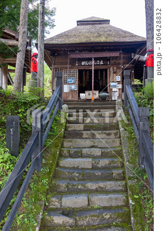 鎌原観音堂　群馬県嬬恋村 106428832