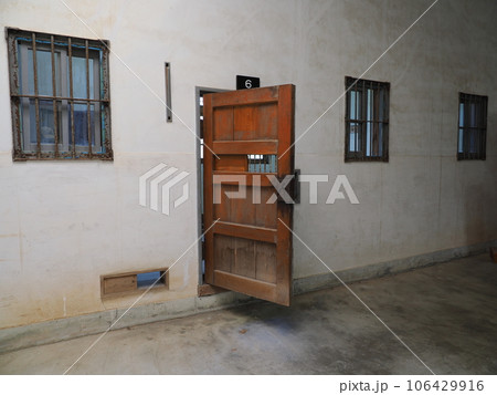 佐渡島　旧相川拘置支所　居房棟 106429916