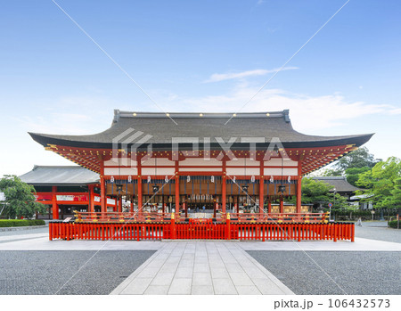 京都 伏見稲荷大社 外拝殿 京都 伏見稲荷大社 外拝殿 106432573