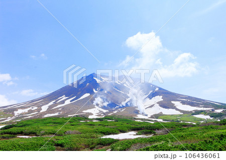 北海道紀行　  6月の旭岳　　姿見の池ハイキング 106436061