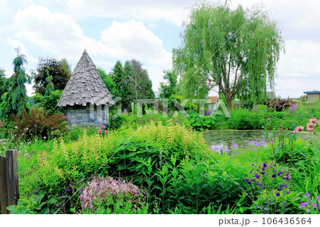北海道紀行 6月の上野ファーム 午前のガーデン 北海道紀行 6月の上野ファーム 午前のガーデン 106436564