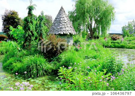 北海道紀行 6月の上野ファーム 午後のガーデン 北海道紀行 6月の上野ファーム 午後のガーデン 106436797