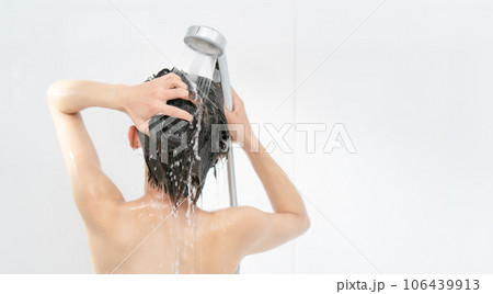 シャワー　節水　女性 106439913