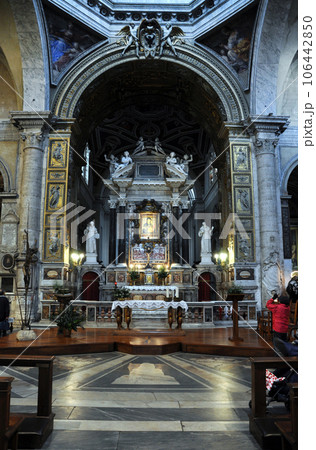 Interior of the Basilica of Santa Maria del Popolo. Rome, Italy 106442850