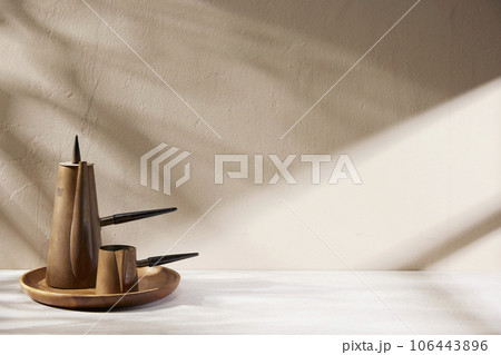 Various props with an autumn atmosphere in the warm afternoon sunlight. Various props with an autumn atmosphere in the warm afternoon sunlight. 106443896