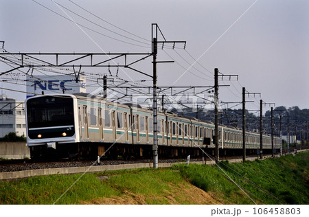 2002年 常磐線を走るE501系快速電車15両 2002年 常磐線を走るE501系快速電車15両 106458803