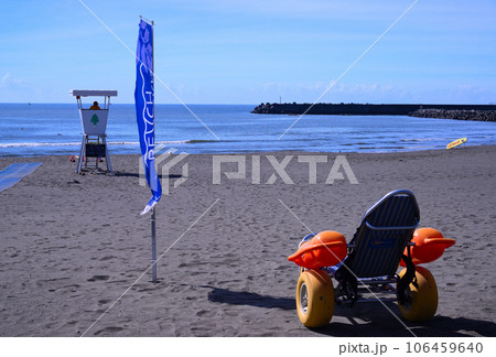 夏の湘南-茅ヶ崎海岸 106459640