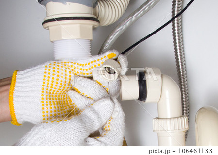 洗面台トラブル ポップアップ式排水栓のワイヤー切れ 洗面台トラブル ポップアップ式排水栓のワイヤー切れ 106461133