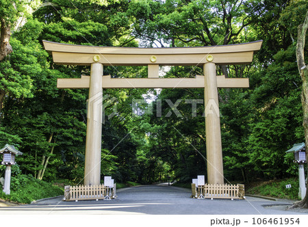 明治神宮 第一鳥居(南参道鳥居・一の鳥居) 2022年7月4日100年振りに建替え 明治神宮 第一鳥居(南参道鳥居・一の鳥居) 2022年7月4日100年振りに建替え 106461954
