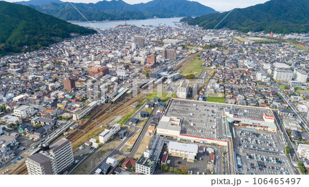 地方の市街地を空撮 地方の市街地を空撮 106465497