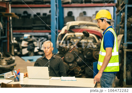 senior supervisor boss angry called young new engineer team to blame after working mistake job wrong and fail trial work. 106472282