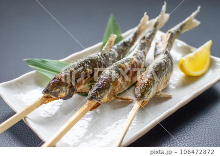 鮎の串焼き 106472872